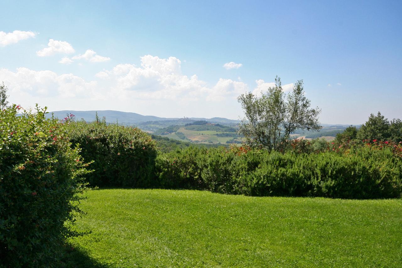 Podere Il Pino 포지본시 외부 사진
