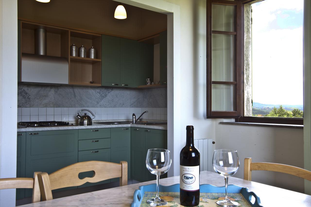 Podere Il Pino 포지본시 외부 사진
